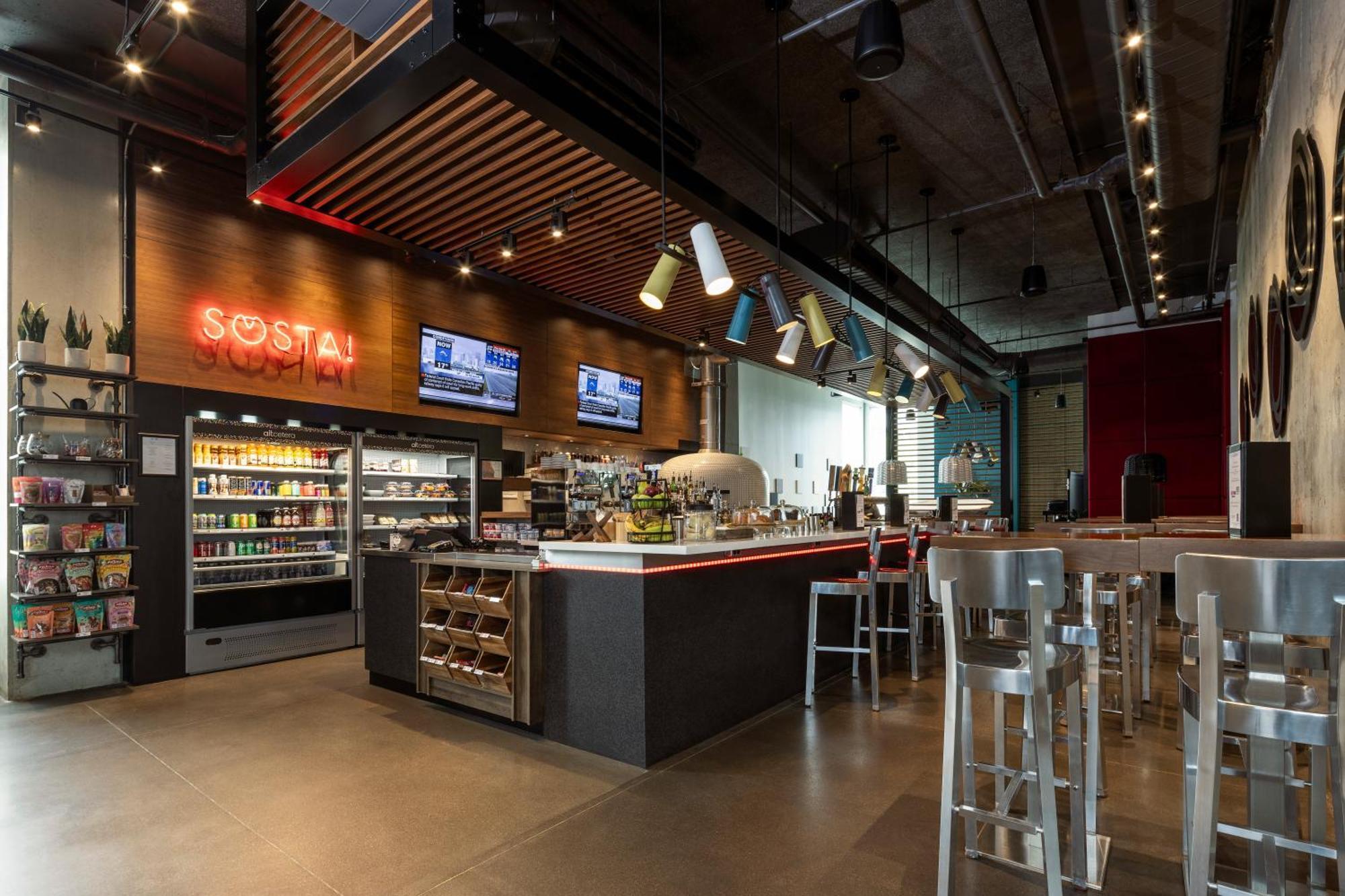 Alt Hotel Toronto Airport Місісаґа Екстер'єр фото