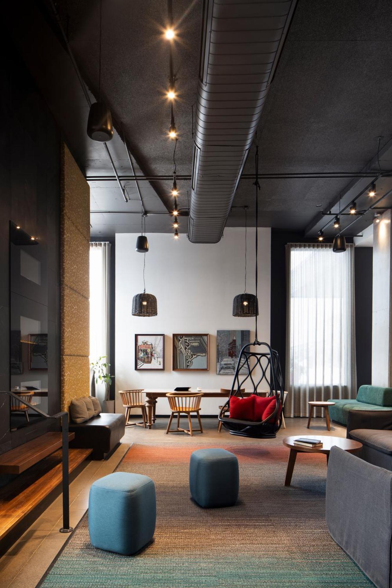 Alt Hotel Toronto Airport Місісаґа Екстер'єр фото