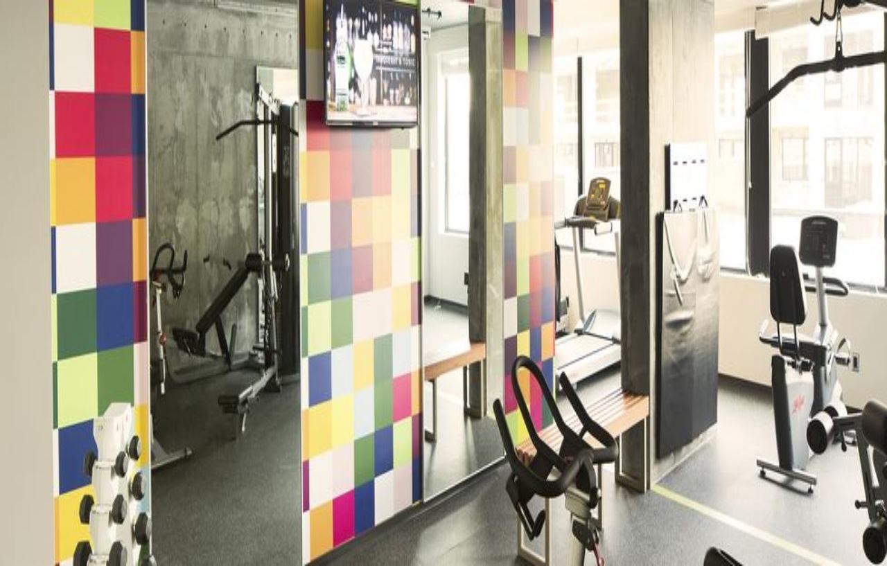 Alt Hotel Toronto Airport Місісаґа Екстер'єр фото